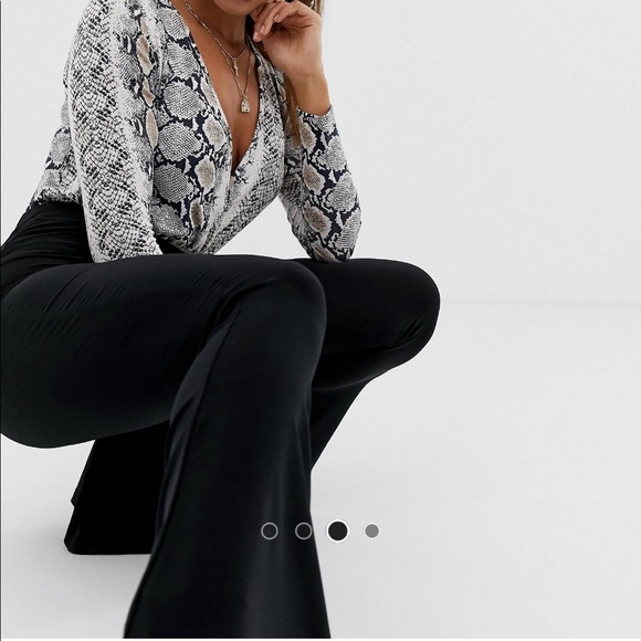 FASHIONKILLA Petite flared pants - Picture 5 of 6